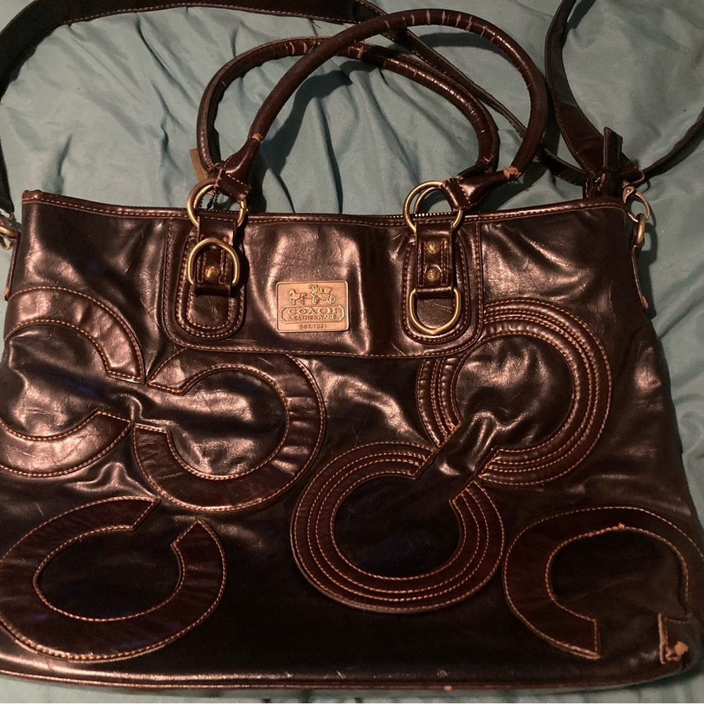 Coach purse - Picture 3 of 4